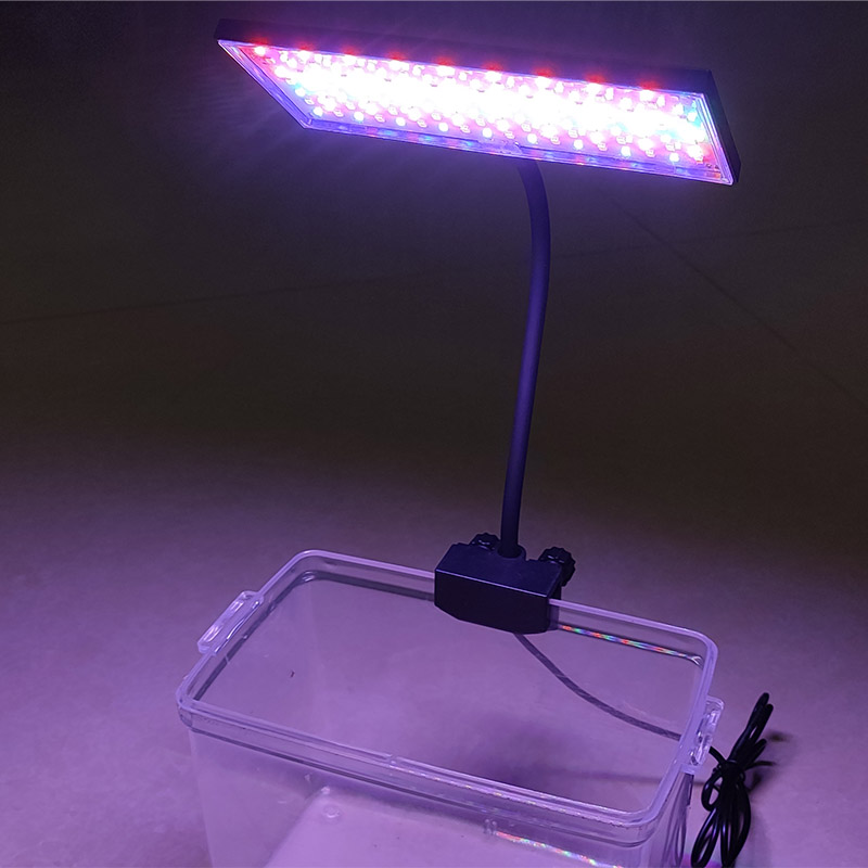 Aquarium Plant Iron - 3 Light Color Adjustable Aquarium Lamp